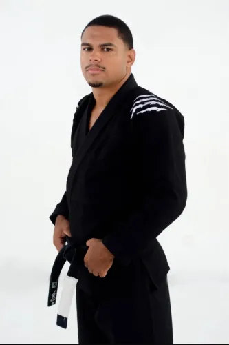 Kimono Wolf preto 