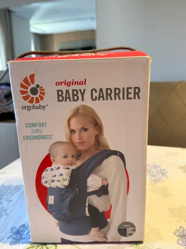 Ergobaby importado novo na caixa