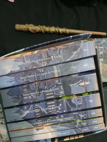harry Potter livros box completo + varinha artesanal + livro extra