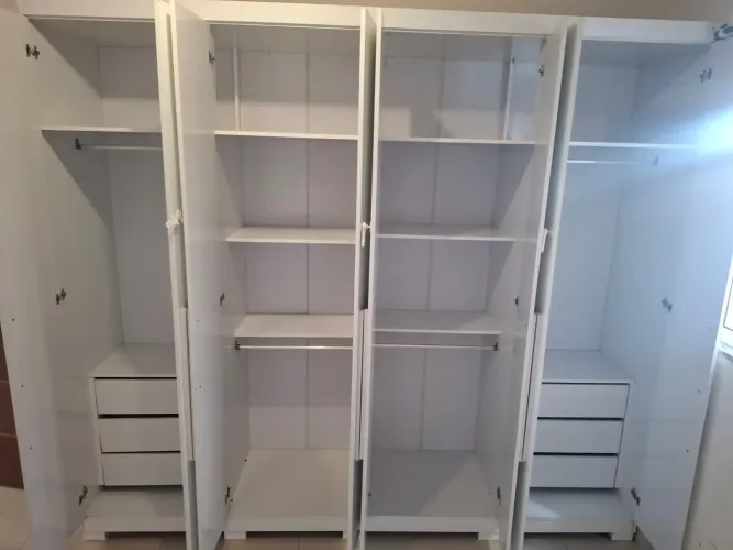 Guarda roupa casal