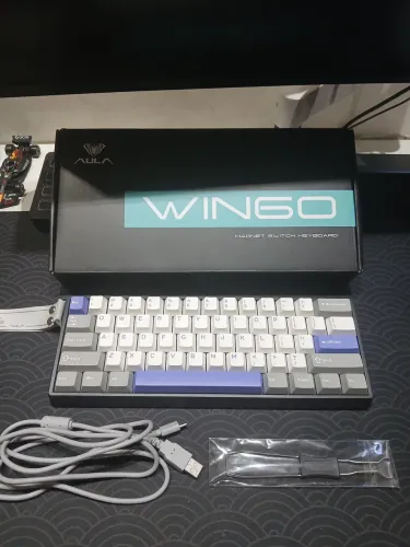 Aula Win60HE Max - Teclado Magnético Premium | Completo na Caixa | 1 Mês de Uso