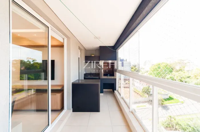 Apartamento Mobiliado no Cabral com 2 Quartos