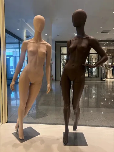 Manequins luxo fibra de vidro