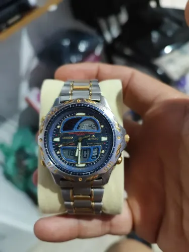 CITIZEN C211 MUITO NOVO!