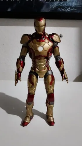 homem de ferro marvel select peça customizada