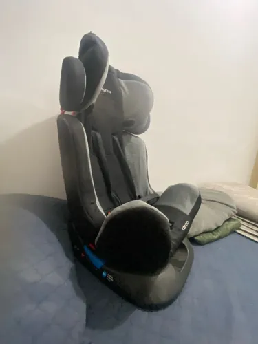 Cadeirinha de carro infantil