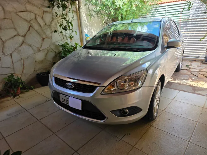 Ford Focus Sedan 2.0 16v/2.0 16V Flex 4P 2012