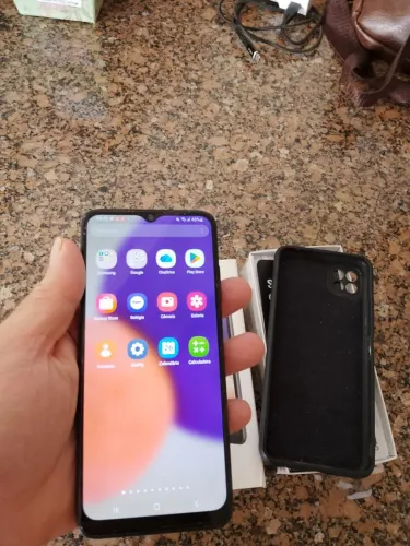 Vende Samsung Galaxy a22 5g chama no ZAP *