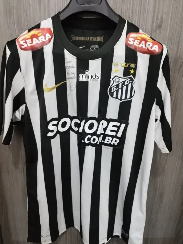 Camisa Santos Autografada jogador Léo