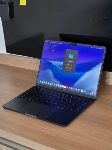 MacBook Air 13 M3 512GB - 12GB RAM - Modelo A3113 - Impecável