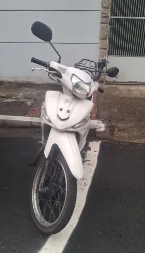 Crypton Partida Elétrica - Oportunidade! Km baixa - parcelo no cartão se necessário