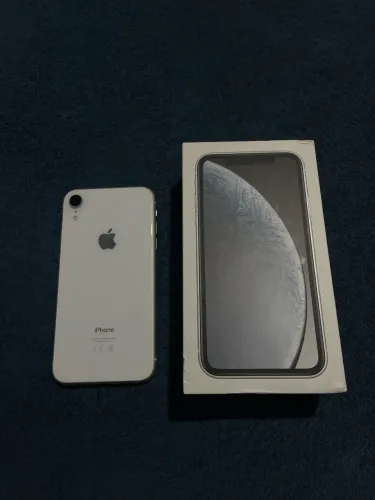 iPhone XR