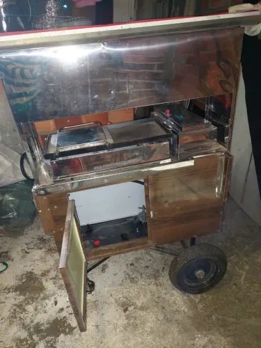 Carrinho de lanches completo com rodas para venda