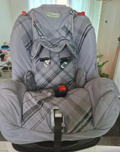 Cadeirinha automotiva