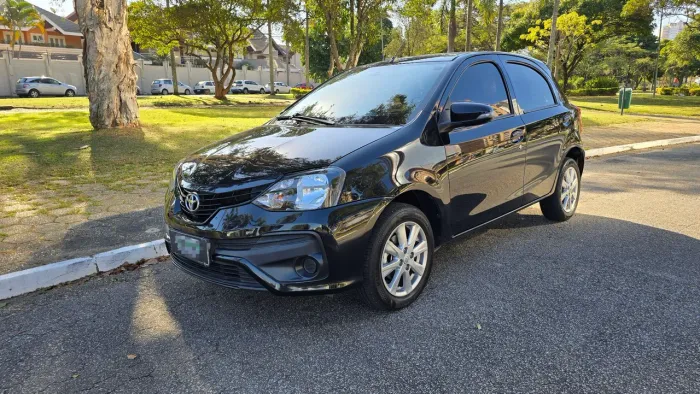 Toyota Etios X Plus 1.5 Flex 16V 5P Mec. 2019