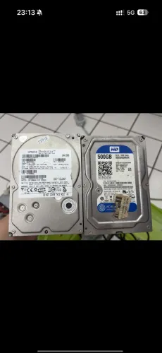 Par de HDs de Desktop (Hitachi 1TB + Western Digital 500GB)