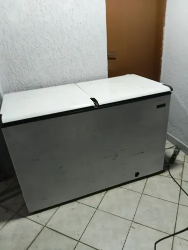 Freezer esmaltec