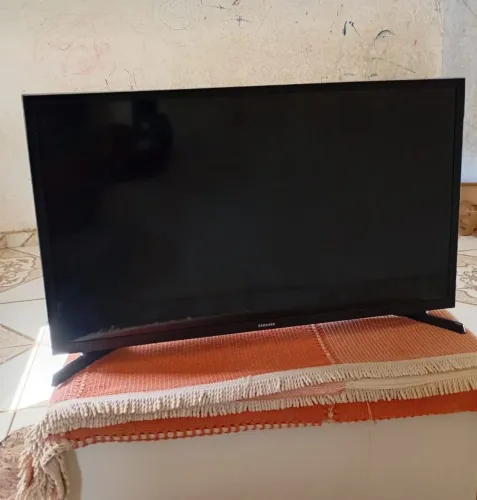 Televisão 32