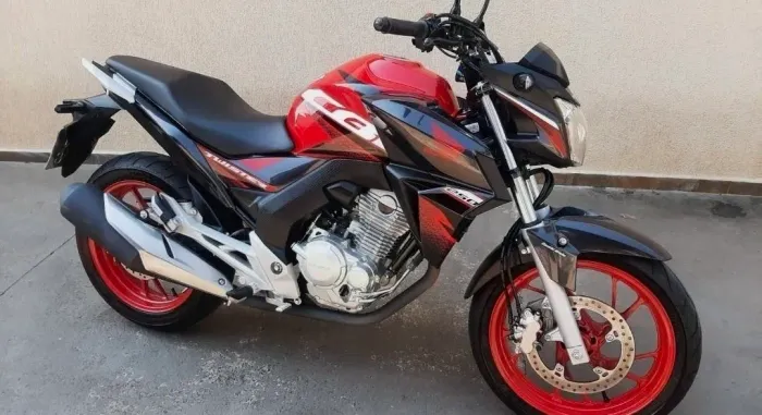   Twister CB 250 2020 