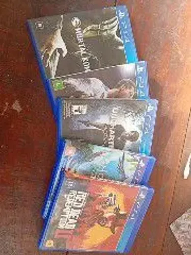 Jogos originais do PlayStation 4 sem ranhuras.