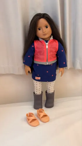 Boneca Our generation