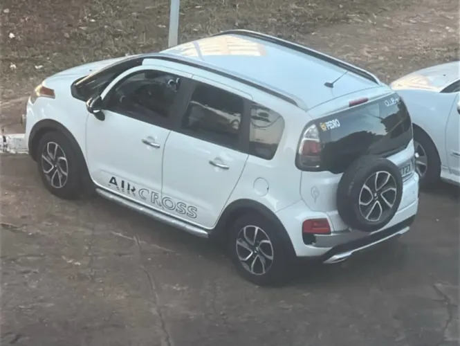 Citroen Aircross Exclusive 1.6 Flex 16V 5P Mec. 2011