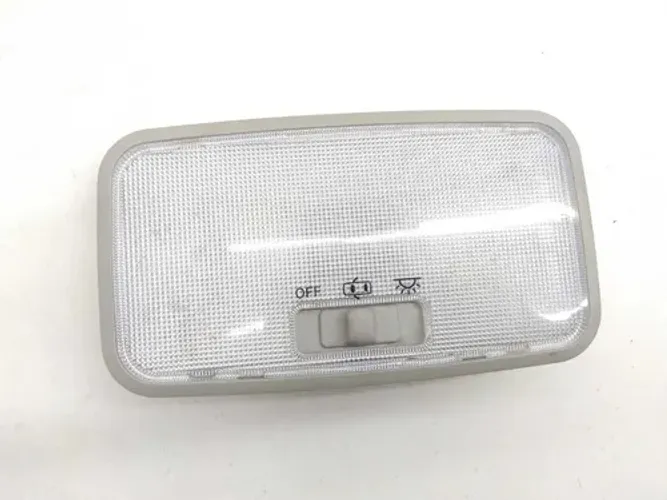 Luz Teto Cortesia Traseira Mala Toyota Hilux 2020