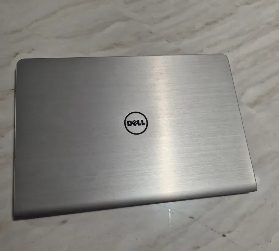 NOTEBOOK DELL i7- SSD- TOUCHCREEN- 8GB- INPIRON 5548