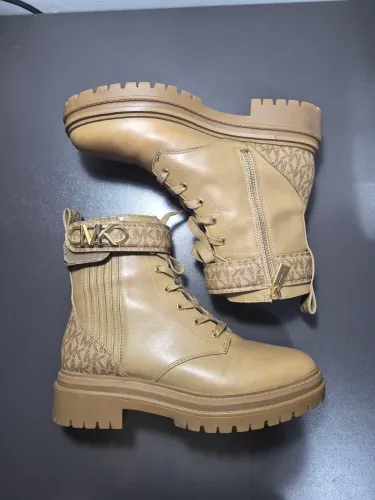 Bota coturno michael kors