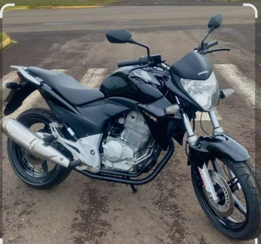 Moto nova documento em dia 