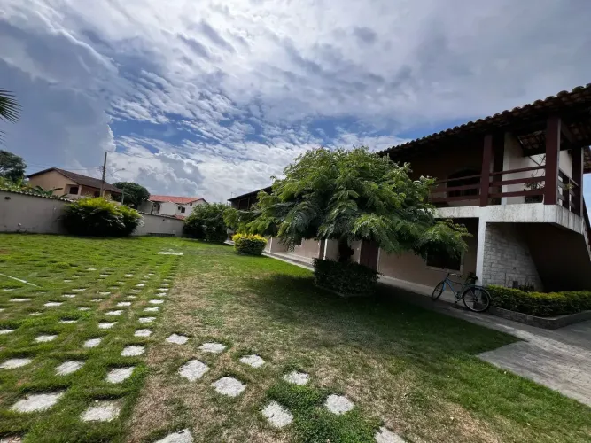 Casa em Condomínio no Peró em Cabo Frio-RJ