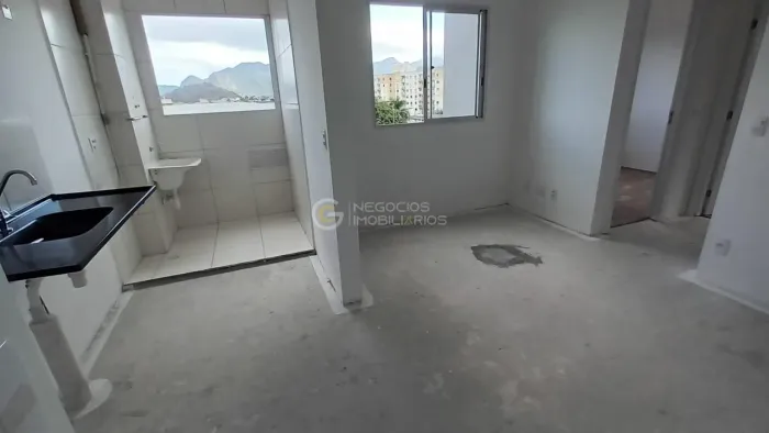 Apartamento para Venda em Rio de Janeiro, Taquara, 2 dormitórios, 1 banheiro, 1 vaga