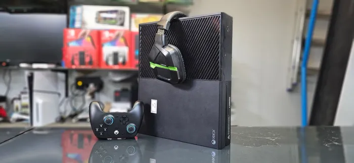 Xbox one fat 1 TB