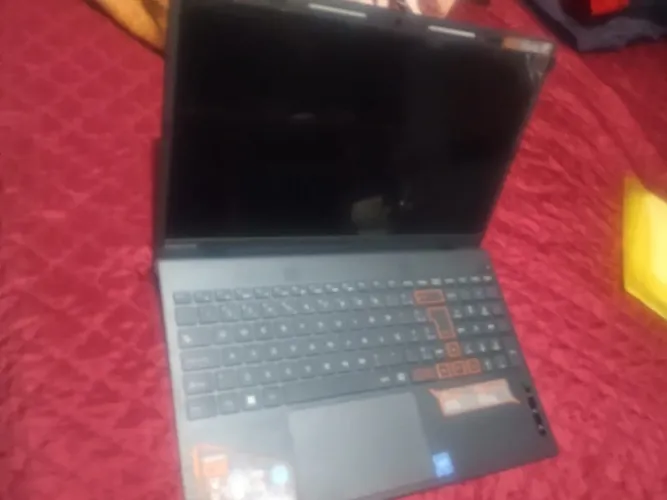 Vendo notebook positivo e perfeito estado