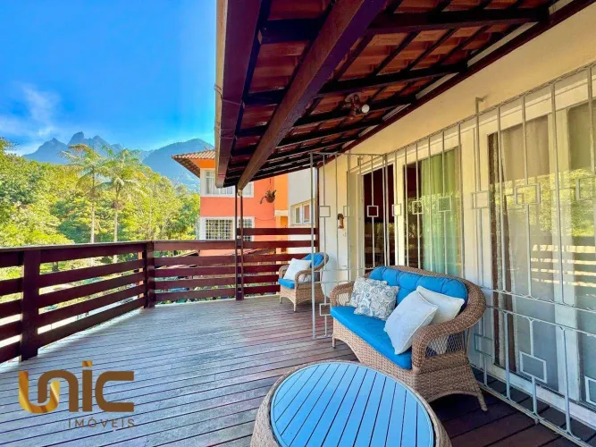 Casa com 3 dormitórios à venda, 120 m² por R$ 550.000,00 - Granja Guarani - Teresópolis/RJ
