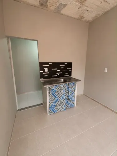 Alugo kitnet