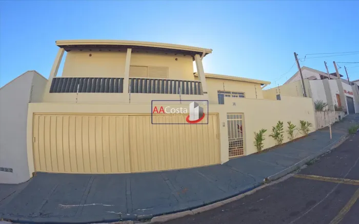 Casa com 3 Quartos para alugar - VILA GUILHERME em FRANCA - SP