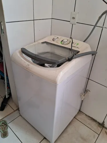 Máquina de lavar Consul 12kg.