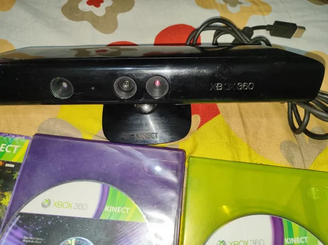 Kinect Xbox 360 e 4 jogos.