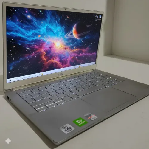 Notebook Dell Inspiron i5 MX250 (Tela de 13 - de 1KG) (53 Dias de Uso)