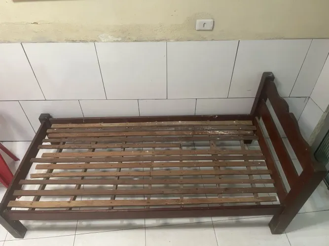 Cama solteiro