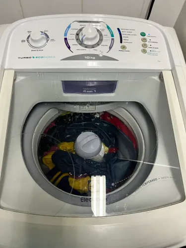 Máquina lavar Electrolux 10 kg funcionando perfeitamente