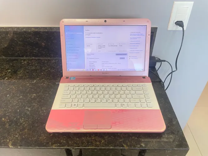 Notebook Sony saio