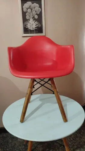 Mesa e cadeira infantil