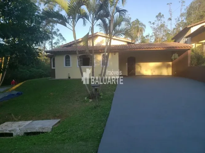 Casa de condominio para aluguel e venda na Fazenda da Ilha - Embu-Guaçu - SP