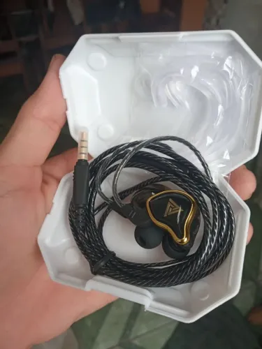 Fone QKZ AK6 ARES, leia a descrição.
