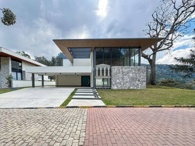Casa à venda, 525 m² por R$ 5.700.000,00 - Quebra Frascos - Teresópolis/RJ