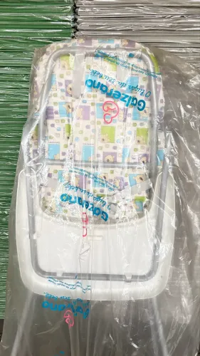 Cadeirinha de bebê alimentação