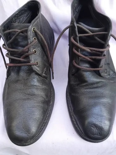 Bota de couro legítimo tamanho 42 SIDEWALK COR CAFÉ