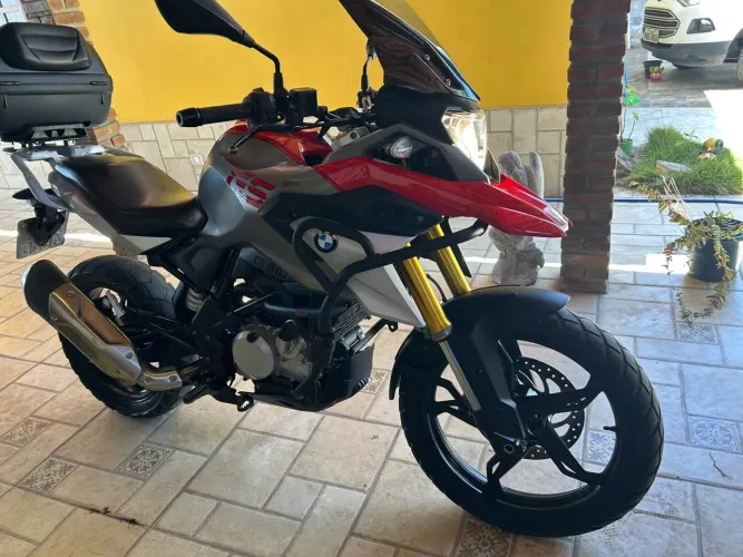 Vendo essa máquina linda, novinha e bem cuidada